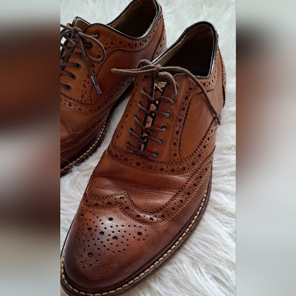 Men"s Aston Grey Boyle Collection Wingtip Oxford Shoes. Brown Leather.Size 8 1/2 - Picture 3 of 9